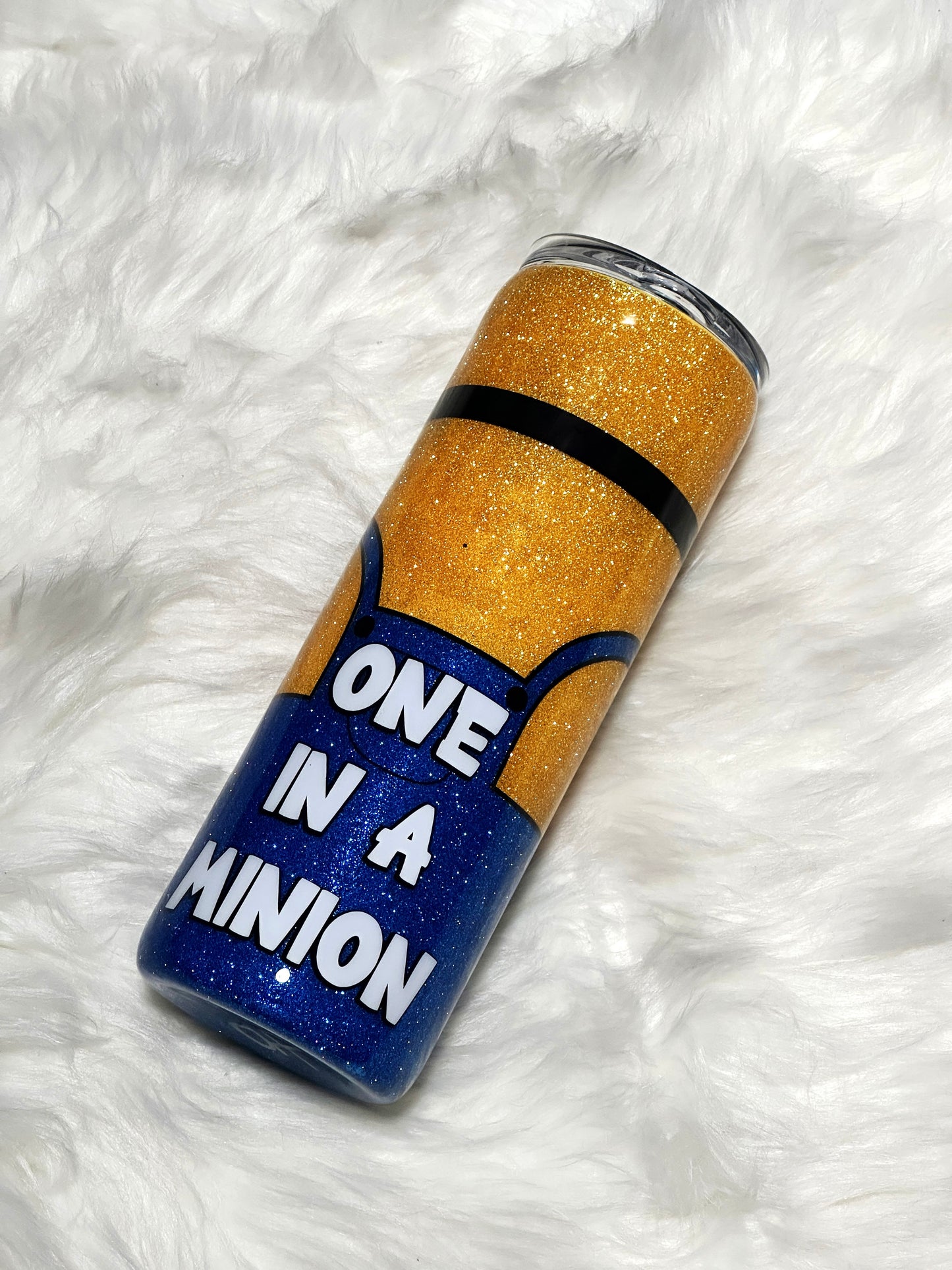 Minion glitter tumbler